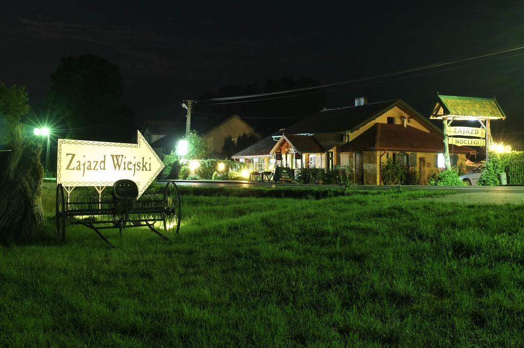 Zajazd Wiejski Szczechy Wielkie Bagian luar foto