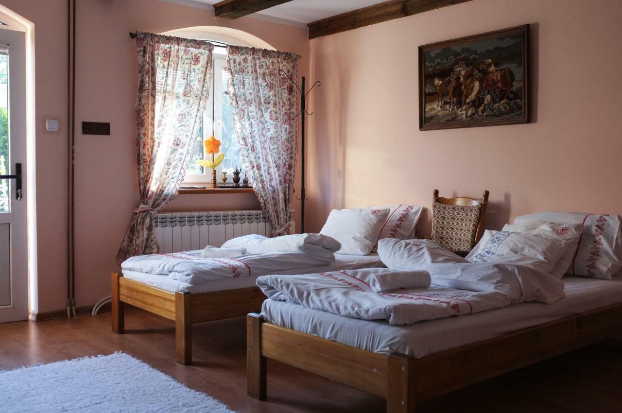 Zajazd Wiejski Szczechy Wielkie Bagian luar foto